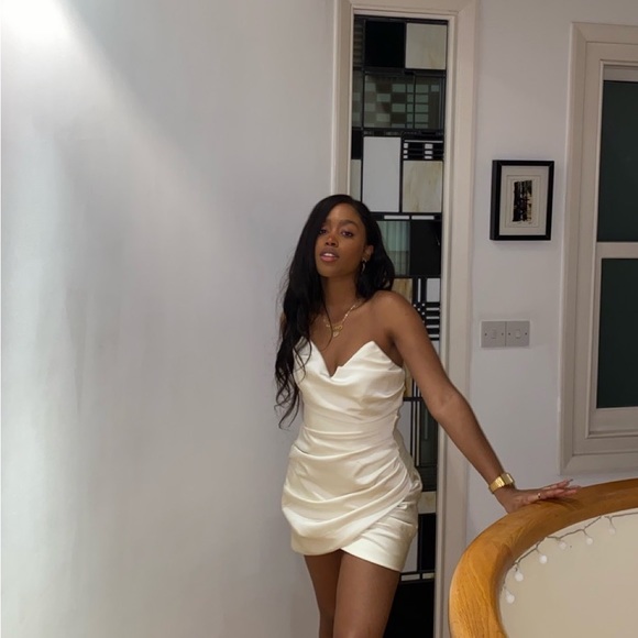 HOUSE OF CB 'Emanuela' Ivory Draped Ruched Mini Dress - Picture 11 of 16